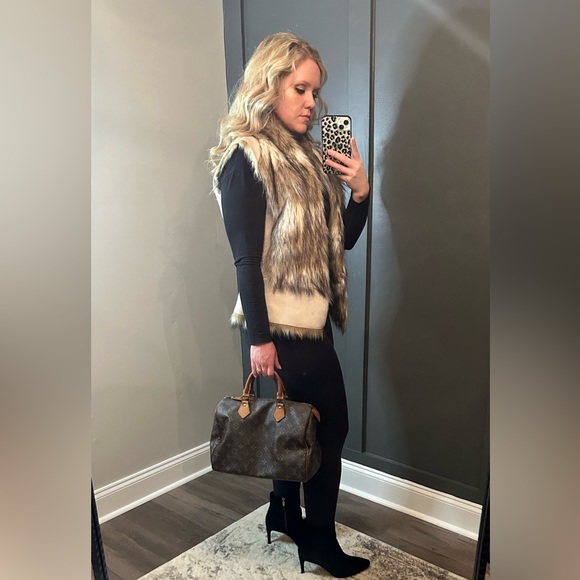 Zara Fur Vest - Picture 3 of 9